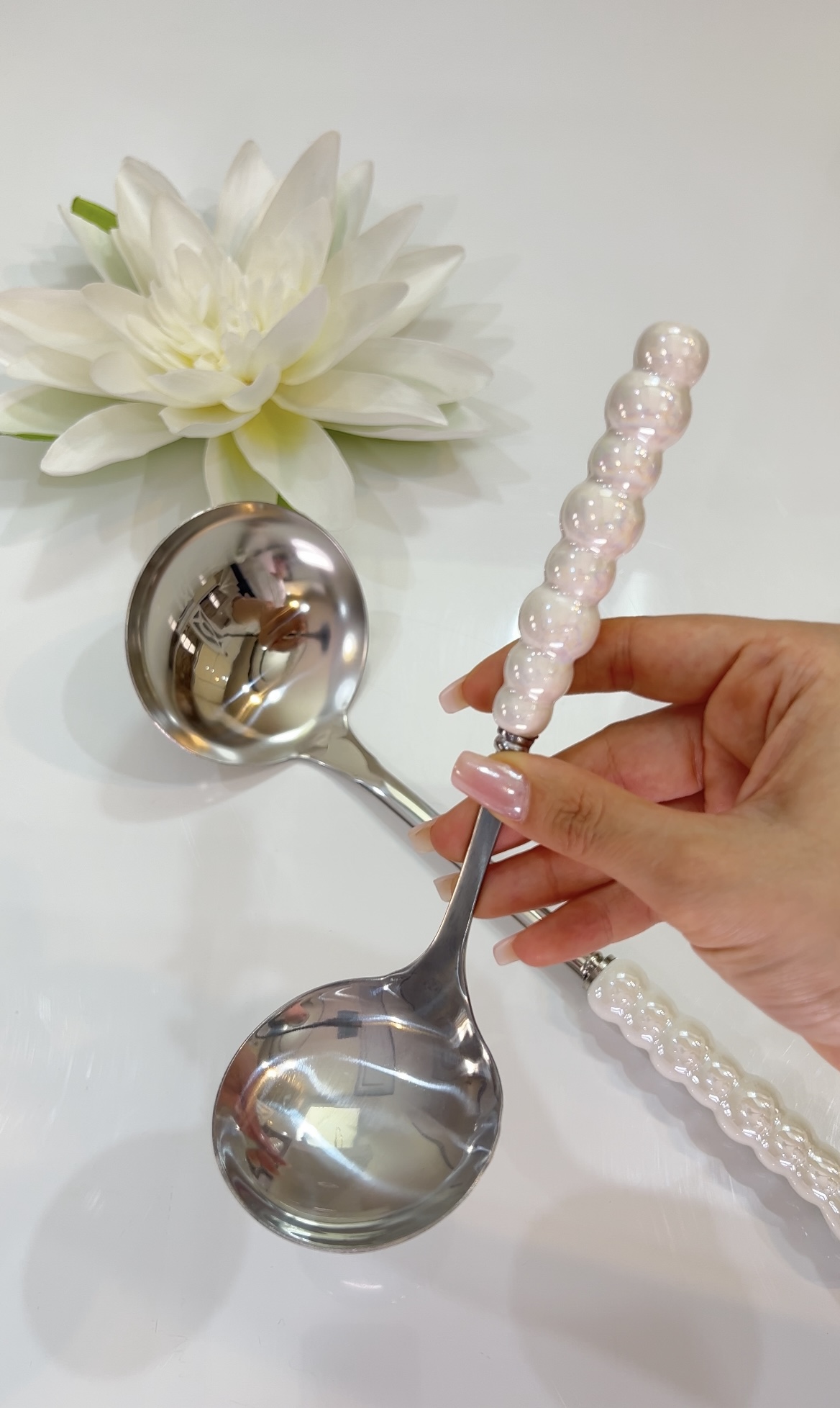 ملاقه دسته مرواریدی